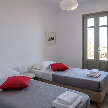 Holiday home Liotrivi Houses *